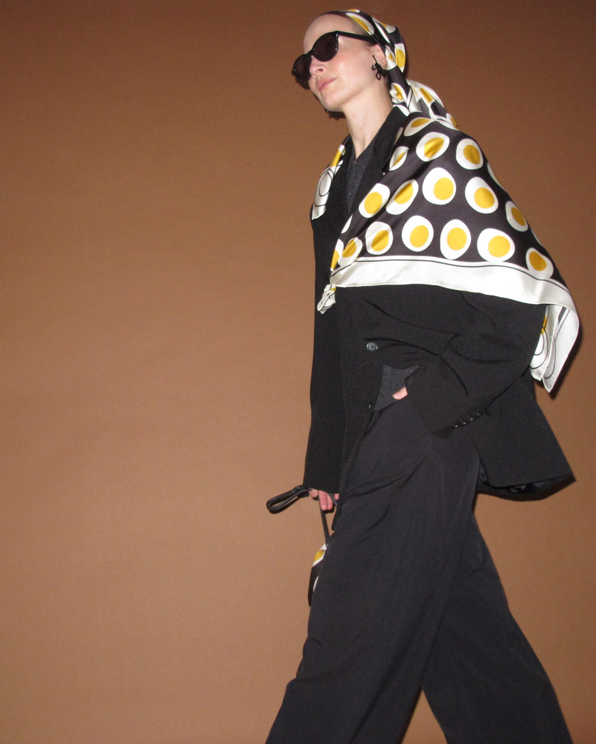 hnyHANY_silkscarf_LargePolkaDotter_IMG_0340
