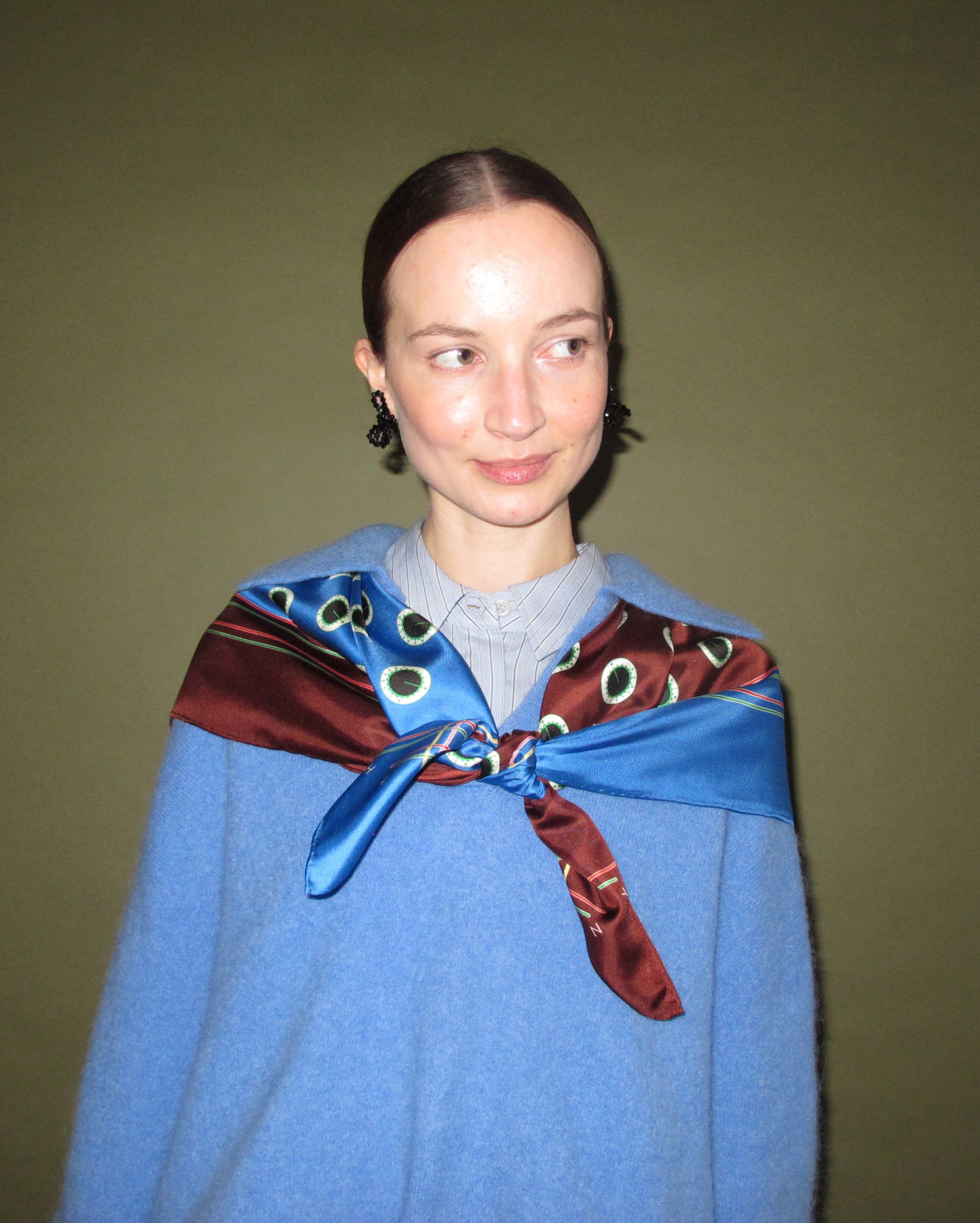 hnyHANY_silkscarf_LargeTurnOn_IMG_0253